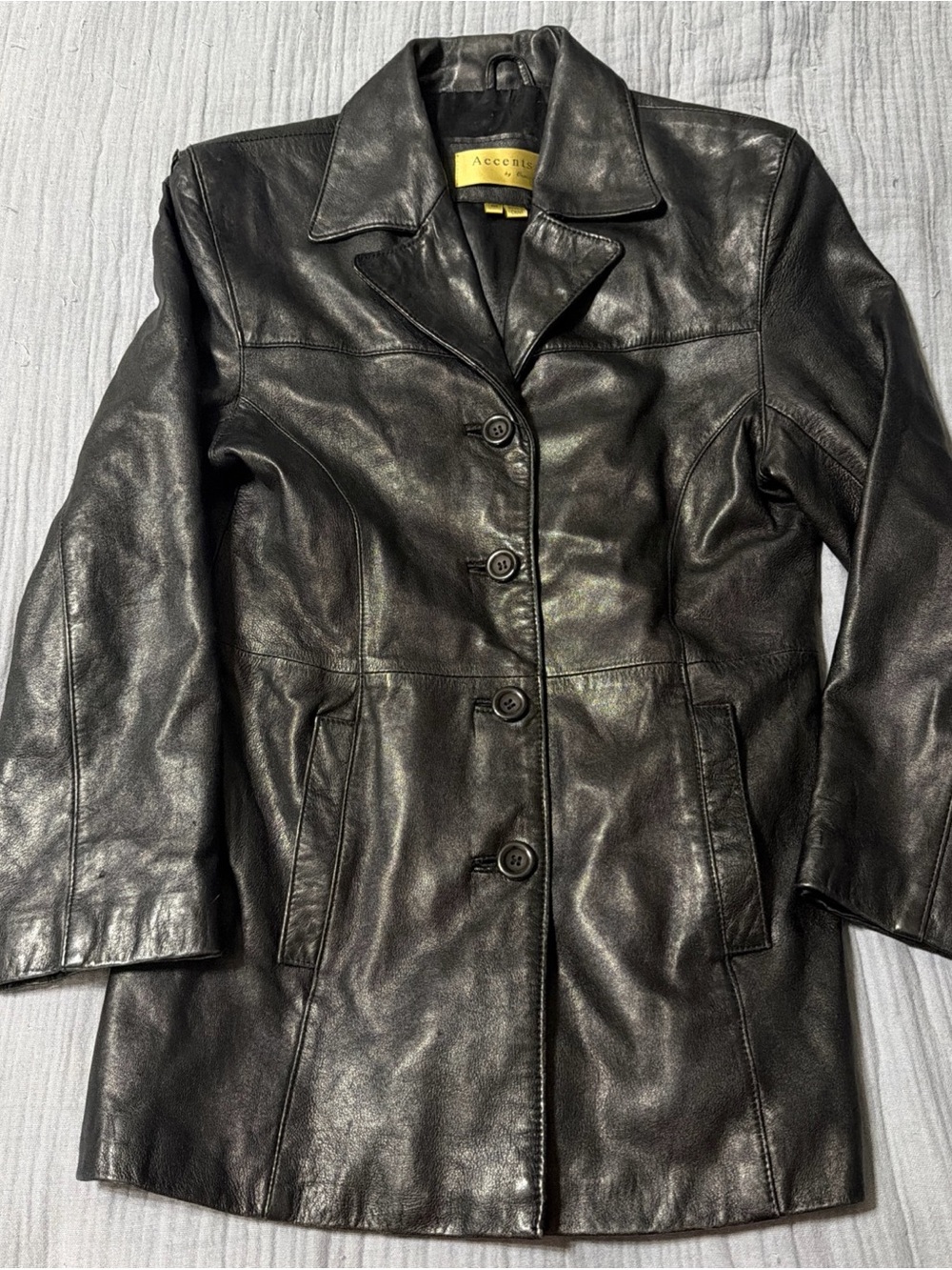 Accent’s by COMINT Black Leather Button-Front Women's Coat Size Medium.